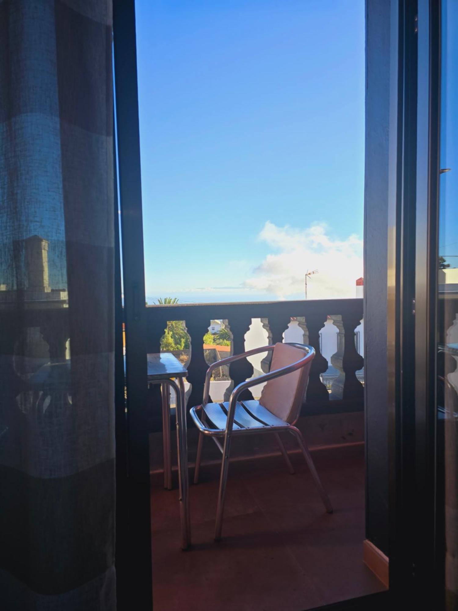 Apartamentos Los Volcanes Fuencaliente de la Palma Bagian luar foto