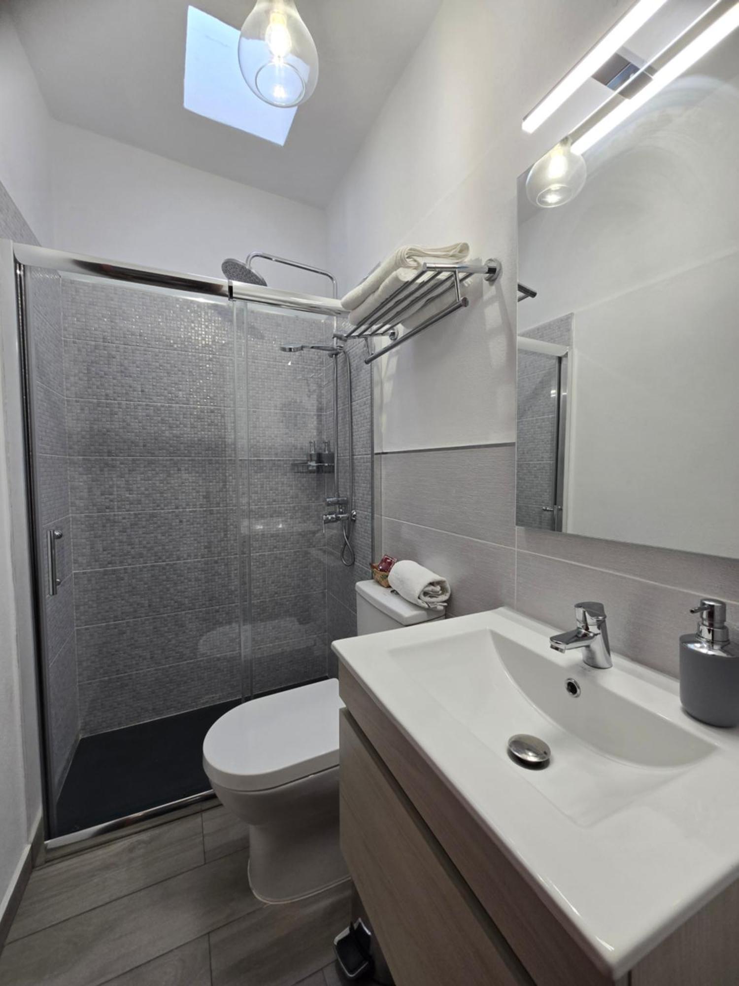 Apartamentos Los Volcanes Fuencaliente de la Palma Bagian luar foto