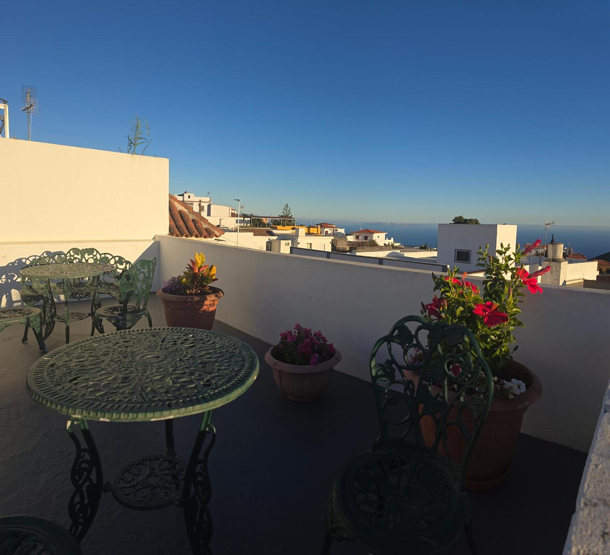 Apartamentos Los Volcanes Fuencaliente de la Palma Bagian luar foto